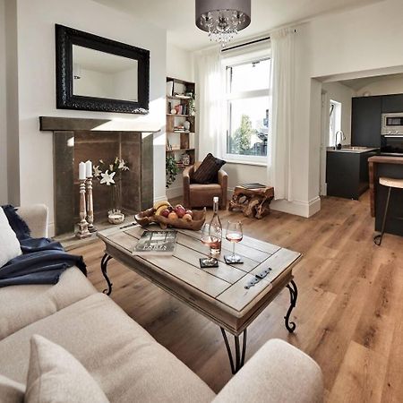 Pendle-Walking-3 Bed- Exec Contractor & Long Stay! Colne  Exteriör bild