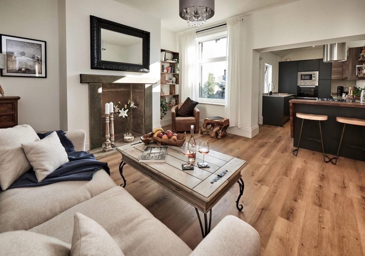 Pendle-Walking-3 Bed- Exec Contractor & Long Stay! Colne  Exteriör bild